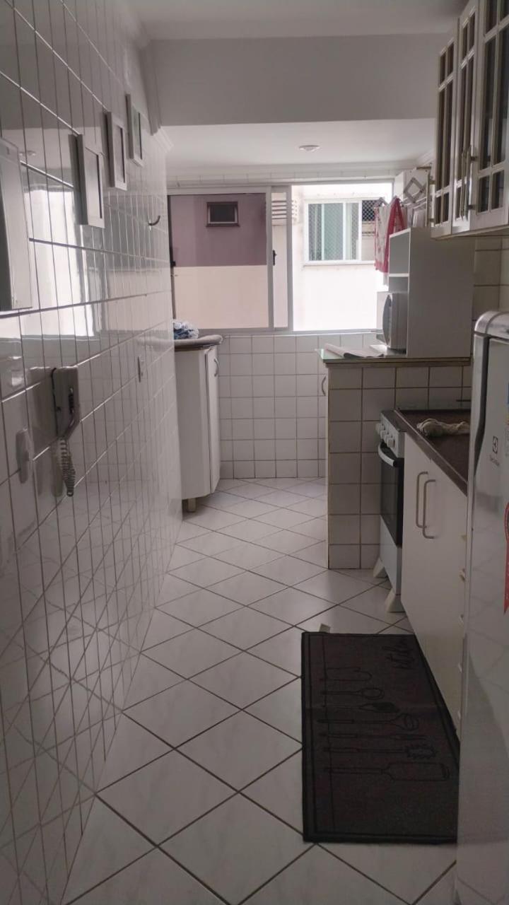 Apartamento Apto Reformado, Proximo A Areia Da De Bc , Roda Gigante E Brava - *